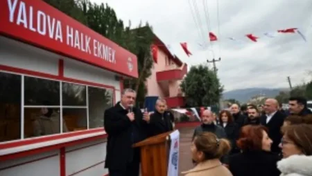 Yalova’da Halk Ekmek Satış Noktaları Artıyor: İki Yeni Şube Açıldı