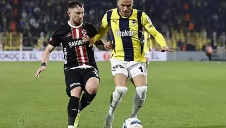Fenerbahçe’de Beşiktaş derbisi öncesi alarm: Geçiş hücumlarına özel önlem