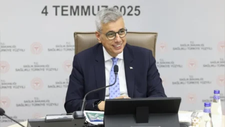 Kemal Memişoğlu: “Sigara Kullanımı Türkiye’de Sağlık Krizi Yaratıyor”